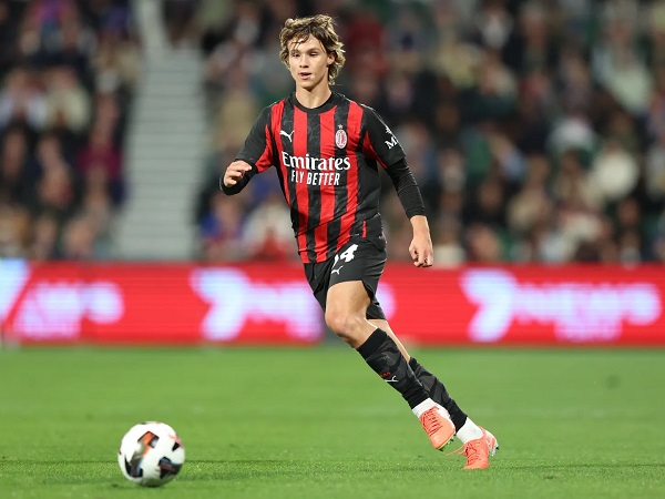 Christian Comotto Tolak Tawaran Inter Milan Demi Gabung AC Milan